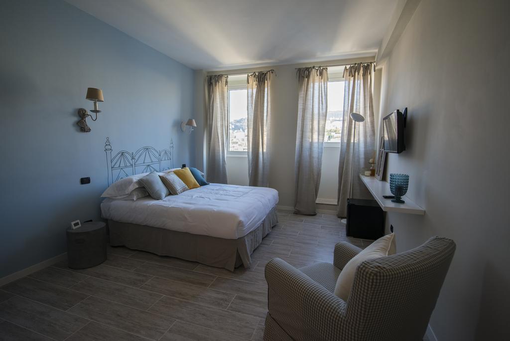 So&Leo Guest House ジェノヴァ 部屋 写真